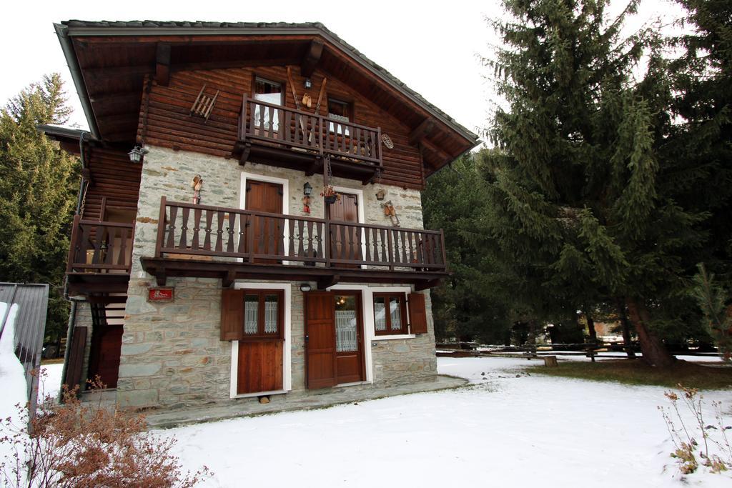 Champoluc Apartment ภายนอก รูปภาพ